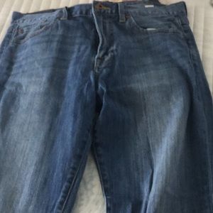 Lucky brand jeans 34x30 size